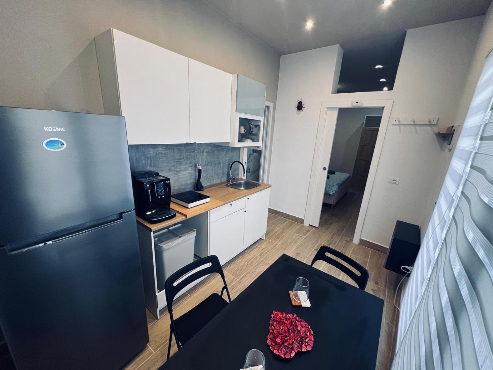King House B&B Катания Экстерьер фото